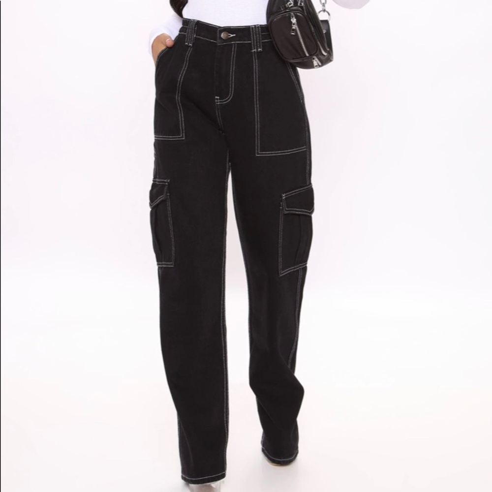 Black cargo jeans🦋